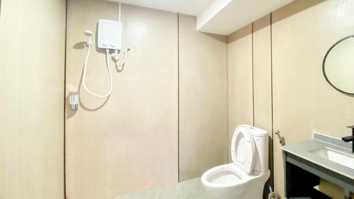 Hi-Inn Мири Екстериор снимка